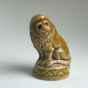 Wade England Red Rose Tea Circus Series Lion Figurine Brown Glazed Miniature